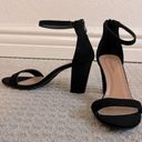 Top Moda  Black Hannah Block Heel Ankle Strap Sandal Photo 3