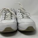 Easy Spirit  Roadrun Sneakers 8 WIDE Womens White Gray Lace Up Running Athletic Photo 2