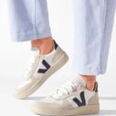 VEJA V-10 Beige/Black Sneakers 6 Photo 0