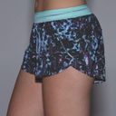 Lululemon  Split Second Shorts in Floral Sport Tranquil Blue Multi Photo 5