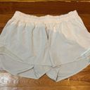 Lululemon Hotty Hot Short Asym Light Chrome/White sz:10 4” Photo 0