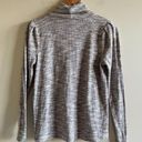 Loft  ANN TAYLOR Stonecold Ribbed Knit Top Womens Size M Turtleneck‎ Photo 4