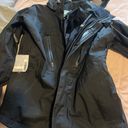 Burton Women's Snowboarding Jacket Photo 4