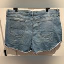 Arizona Jeans NWT Arizona Jean Co Shortie Shorts Mid Rise Cuff Medium Wash Junior Plus Size 21 Photo 1