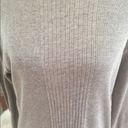 DKNY  Gray Long Sleeved Crew Neck Ribbed Design Lightweight Sweater Size M Photo 5