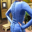 Lululemon  Run:Dash Static Long Sleeve Wish Blue Ruffled Back Workout Top Size 6 Photo 3