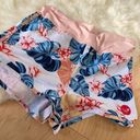 Roxy Board Shorts Photo 0