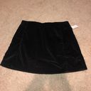 American Eagle Black velvet corduroy skirt never worn Photo 1