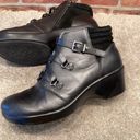 Alegria Indi Womens slip resistant black leather booties size 9.5 US size 40 EU Photo 6