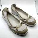 L.L.Bean  Light Tan White Mary Jane Style Athletic Shoes Women's Size 10 Flats Photo 0