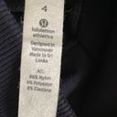 Lululemon New High rise Free to Flow Crop in navy specks patterns leggings, size 4 Photo 5