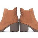 Dirty Laundry  Womens Lita Lug Sole Chunky Block Heel Round Toe Booties Size 11 Photo 0