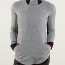 Lululemon  base runner pullover Photo 1