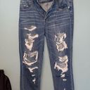 American Eagle  Tomgirl Distressed Jeans Size 8 X-Short Photo 0