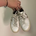 VEJA Sneakers Photo 2