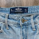 Hollister  Super High Rise Light Wash Distressed Straight Leg Jeans Size 25 Photo 2