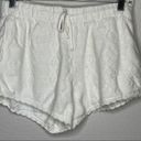 Tularosa  Shorts Cream Photo 3