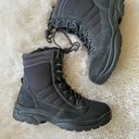 New Womens hiking boots, Size 9.5 Black Photo 4