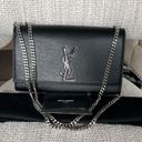 Saint Laurent  Kate Medium YSL Grain de Poudre Wallet on Chain Photo 3