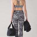 Lululemon  Energy Bra Power Luxtreme Hazy Days Black White size 4 Photo 4