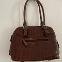 Bueno Leather Shoulder Bag Photo 1