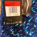 Nike NWT  Essential Tight Fit Dri-Fit Cropped Workout Leggings. Size L Photo 5