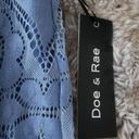 Doe & Rae  Sleeveless Blue Pleated Lace Top Women's Size Small NWT Photo 3