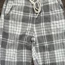 Aerie NWT  Snowed In Fuzzy Jogger Plaid Pant Size M Gray Photo 1