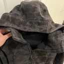 Lululemon Scuba Hoodie Photo 2