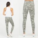 Spanx NWT  Stretch Twill Ankle Cargo Pant Stone Wash Camo Photo 3