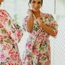 Show Me Your Mumu Brie Robe in Garden Of Blooms Pink And White Floral, one size Photo 6