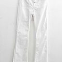 ZARA NEW  White High Waisted Flared Jeans Button Fly Frayed Hems Size 4 Photo 2