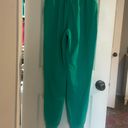 Lululemon Kelly Green Joggers Photo 2