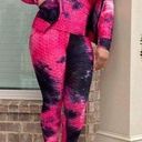 Honeycomb Set (leggings, tank & jacket) Tie Dye. S/M Size undefined Photo 0