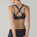 Lululemon Get Down Sports Bra Sz 6 Photo 1