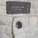 Everlane NEW  The Curvy Cheeky Jean in Bone White Photo 5