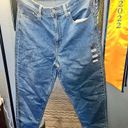 Levi’s New With Tags  High Waisted Mom Jeans In Size 31!! Photo 3