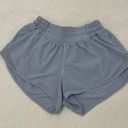 Lululemon Hotty Hot Short 2.5” Photo 0