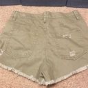 Peach Love California Green festival denim shorts Photo 2