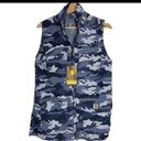 Carhartt  women's blue camo vest NWT C16 Photo 3