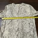 Joie Soft  white & gray animal print long sleeve button down top size XS Photo 9