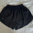 Lululemon Hotty Hot Short 2.5” Photo 0