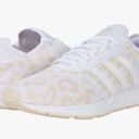 Adidas  Swift Run X Size 8.5 Photo 0