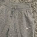 Nike Women’s Joggers Photo 3