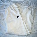 Nike  Women’s White Heathered Sweatpant Jogger SIZE L Photo 2