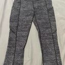 Lululemon  Gray Black and White Size 4 Cropped Leggings Photo 0