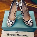 Vivienne Westwood Squiggle Print Maggie Pumps Photo 1