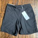 Lady Hagen NWT  Black Tommy Control Golf Shorts XS Photo 3