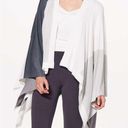 Lululemon  hatha wrap in gray white colors Photo 0