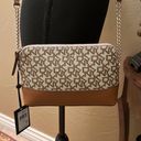 DKNY NWT  Bryant Park Top Zip Crossbody Purse Photo 1